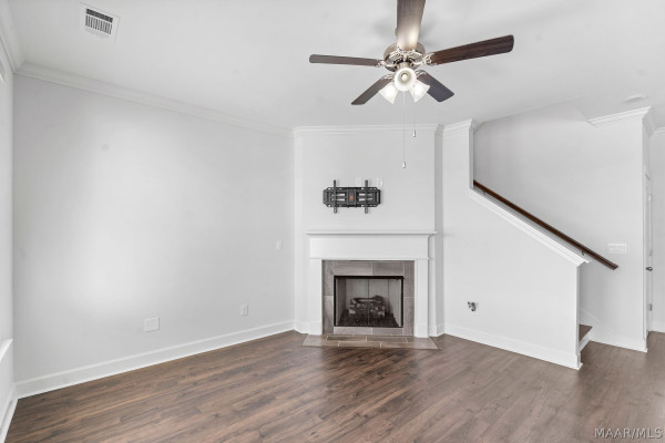 2245 Crossroads Pass