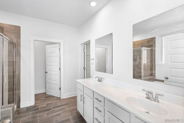 2245 Crossroads Pass