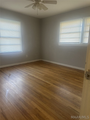 3332 WILLOW LANE Drive