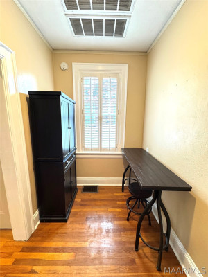 350 Winthrop Court