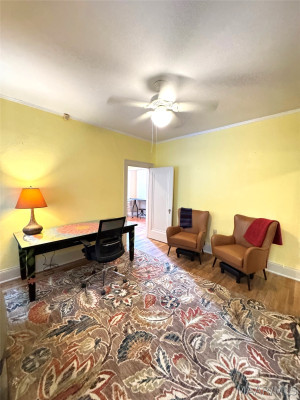 350 Winthrop Court