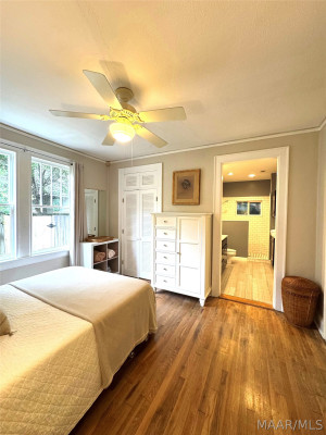 350 Winthrop Court