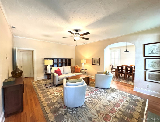 350 Winthrop Court