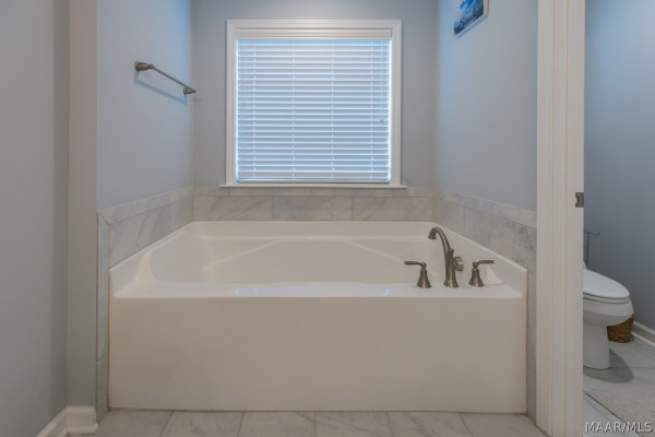 9944 Bluestone Circle