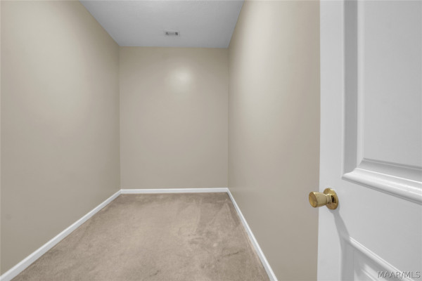 1524 Melissa Lane