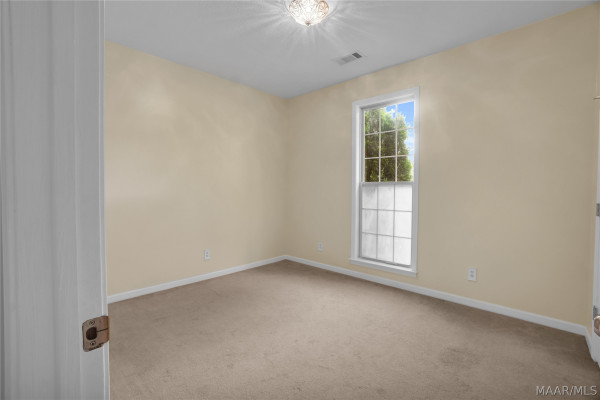 1524 Melissa Lane