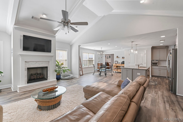 380 Crushing Heights