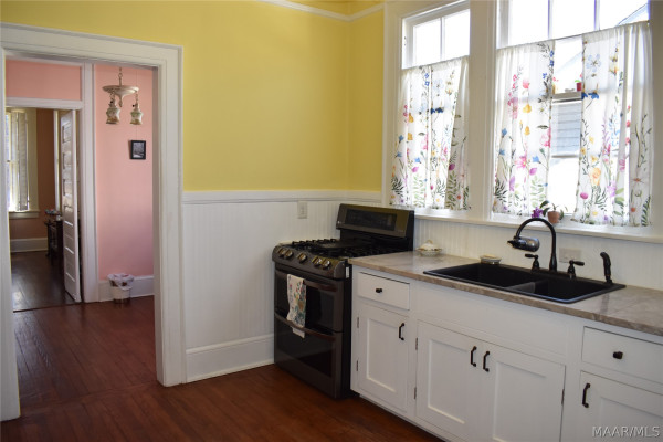 1287 S Lawrence Street