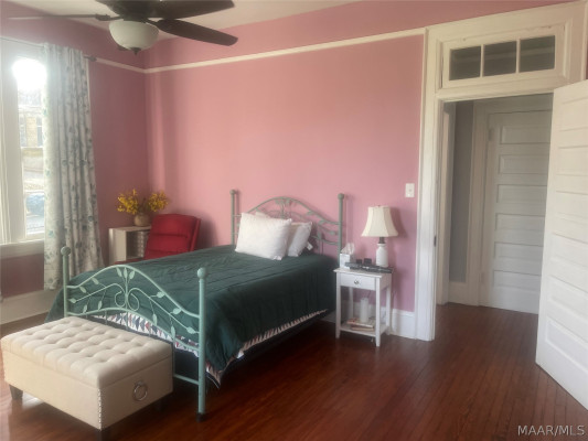 1287 S Lawrence Street