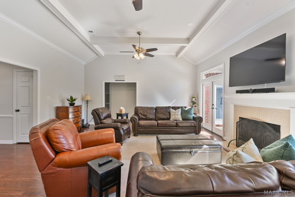 9430 HUNTINGDON Court