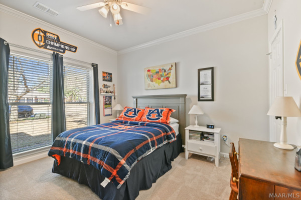 9430 HUNTINGDON Court