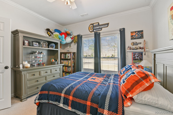 9430 HUNTINGDON Court