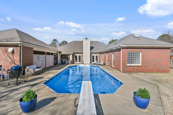 9430 HUNTINGDON Court