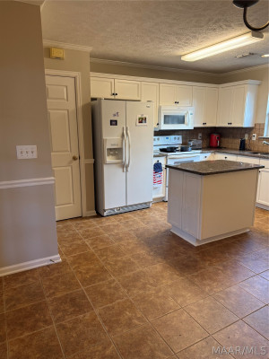 2745 HALCYON DOWNS Loop