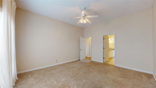 1125 AUTUMN RIDGE Road