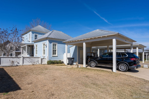 84 BRIGHT SPOT Street