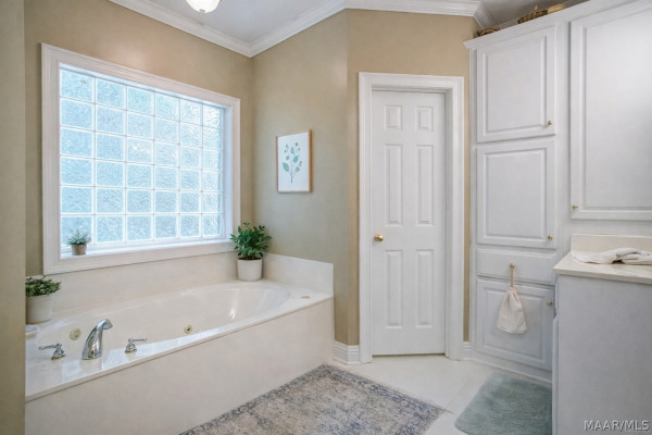 134 Laurelwood Drive