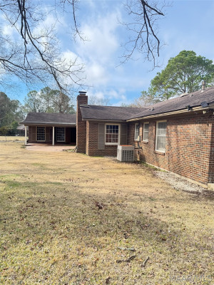 2721 S Colonial Drive