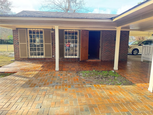 2721 S Colonial Drive