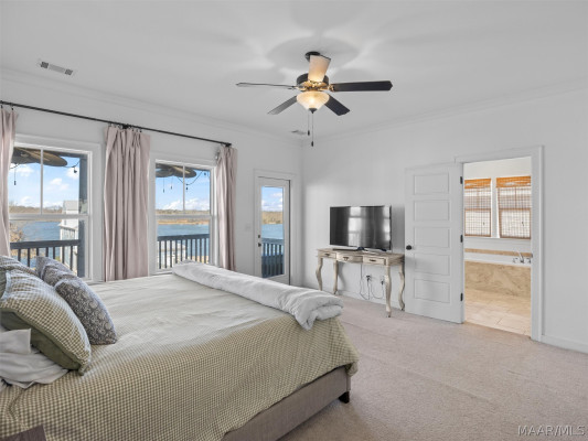 87 Double Oak Avenue