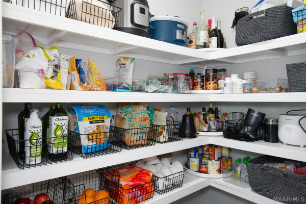 1286 Charleston Drive