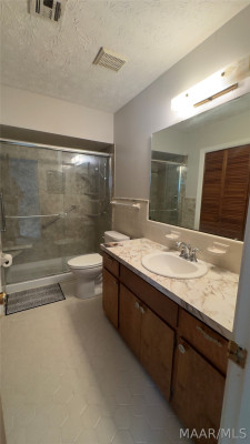 3041 Willow Lane Drive