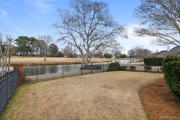 9105 GREEN CHASE Drive