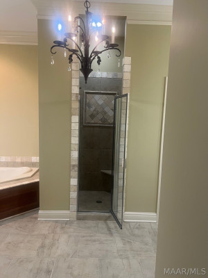 7048 Mid Pines