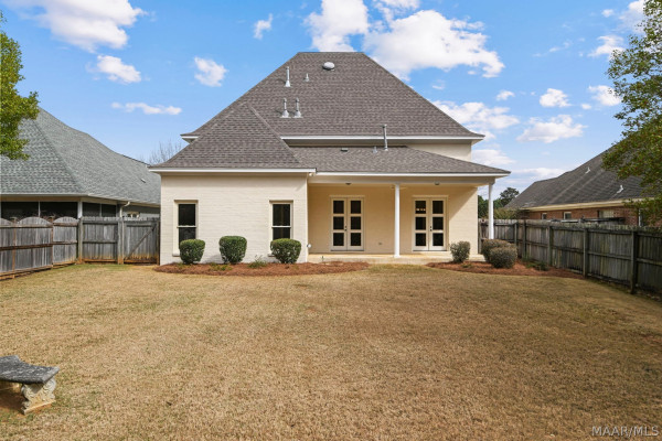 7048 Mid Pines