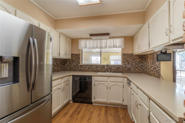 106 Saccapatoy Drive