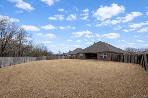 3936 CLAIBORNE Circle