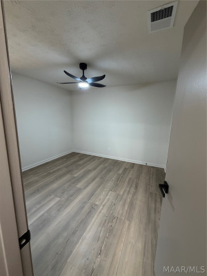 2817 SHENANDOAH Drive