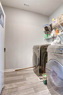 9366 Crescent Lodge Circle