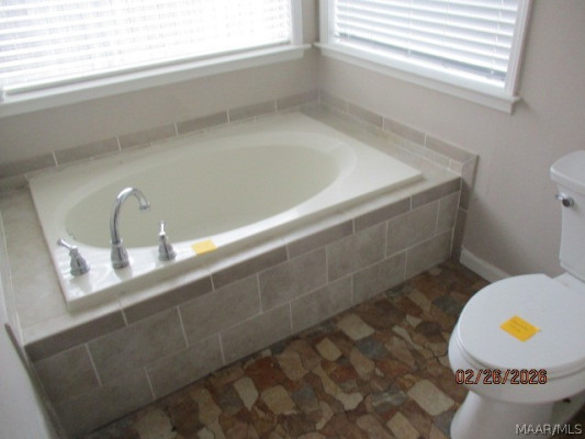 2132 N Sutherland Drive