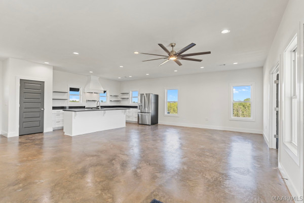 665 Thorn Trace