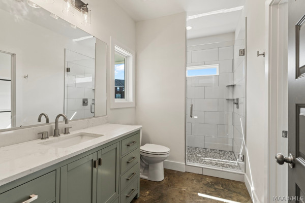 665 Thorn Trace