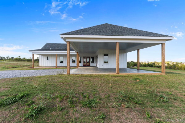 665 Thorn Trace