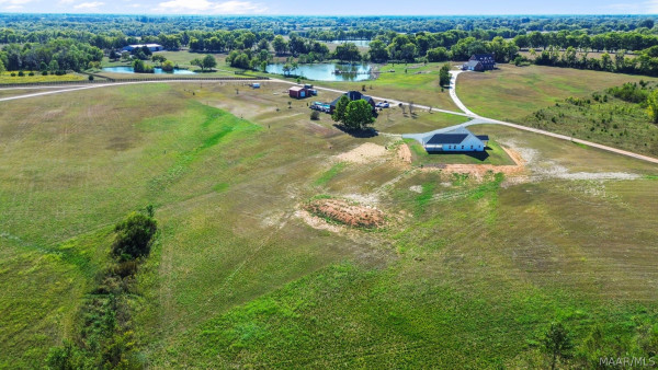 665 Thorn Trace
