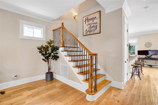 68 BRIGHT SPOT Street