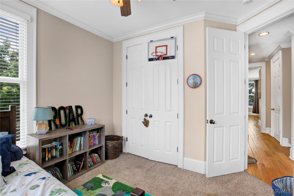 68 BRIGHT SPOT Street