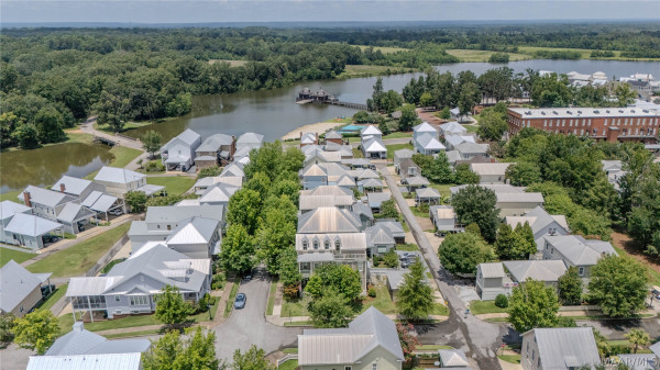 68 BRIGHT SPOT Street