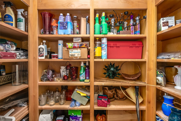 3530 Oak Grove Circle