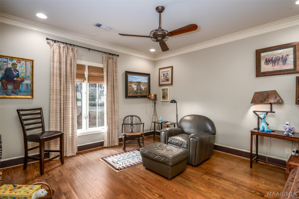 3530 Oak Grove Circle