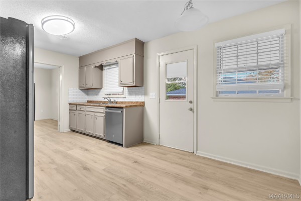 4451 McCampbell Drive