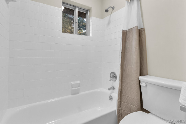 4451 McCampbell Drive