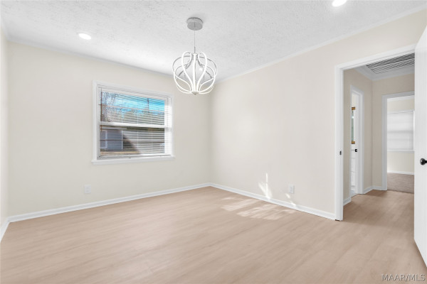107 Kent Street