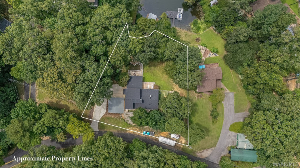 555 Shady Acres Drive