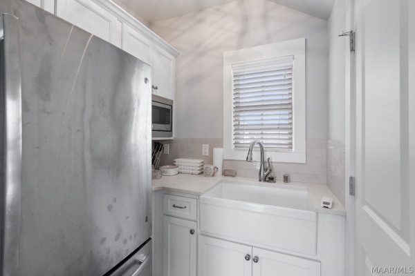 182 Northlake Street