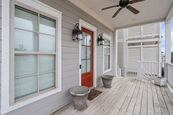 182 Northlake Street