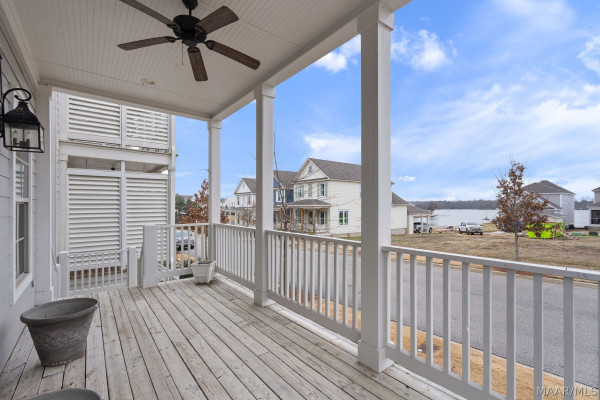 182 Northlake Street